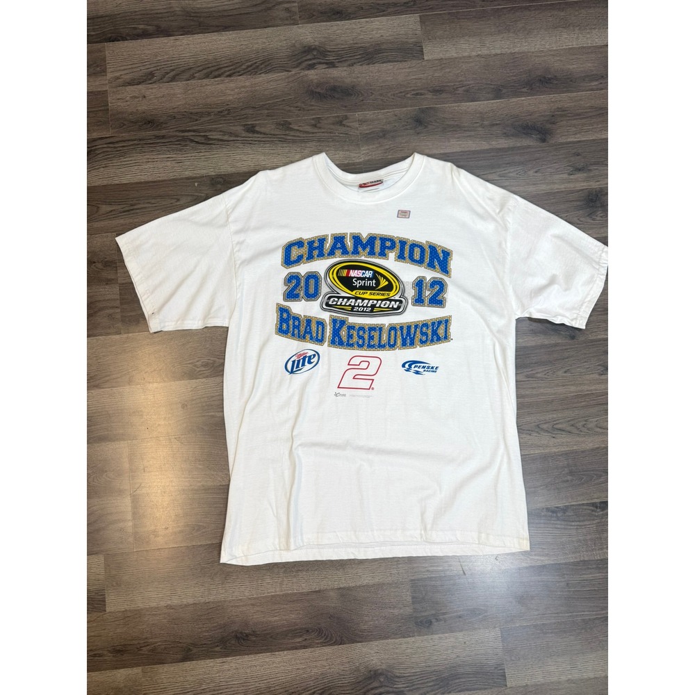 Brad Keselowski 2012 NASCAR Champion Shirt Mens XL Chase Authentics White Tee